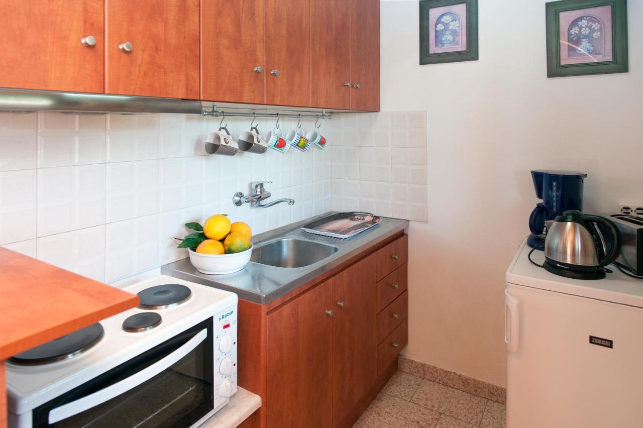 Amalia Cottages アギオス・ゴルディオス エクステリア 写真